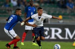 lol官网-意大利篮球超级联赛比赛频繁，球队战绩分化明显