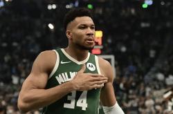 lol高校认证-包含NBA全明星球员因伤缺席比赛，教练头疼的词条