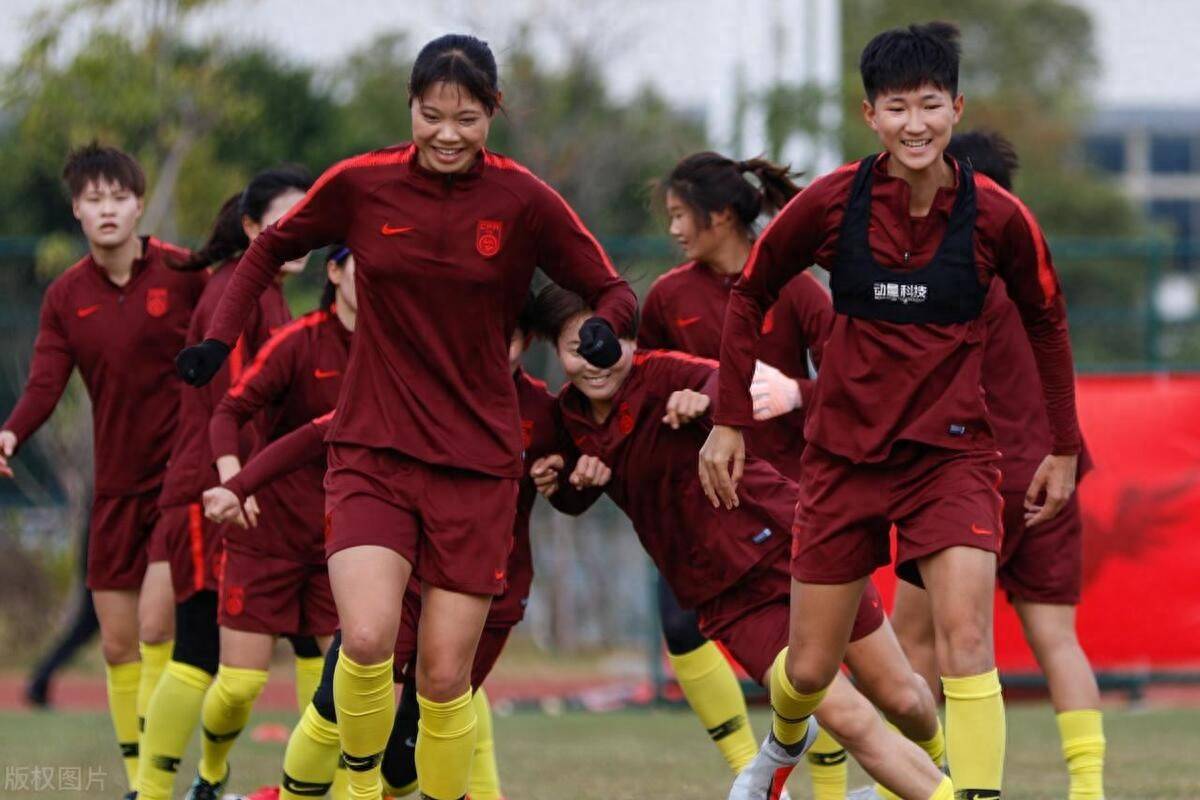 包含亚洲女足：中国队夺冠一战成名亚洲女足崛起的词条