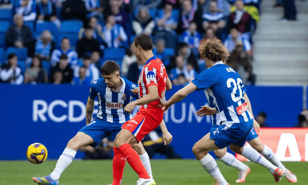 巴萨完胜丹麦，戈麦斯带队取胜的简单介绍